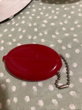 Quikoin squeeze coin purse . Vintage
